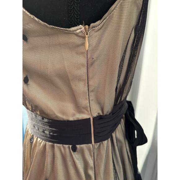 RYU NYE Holiday Gold & Black Tulle Embroidered Polka Dot Appliqué Flower Trim - Picture 5 of 10